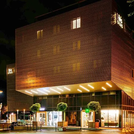 Hotel Ibis Styles Centre 3*