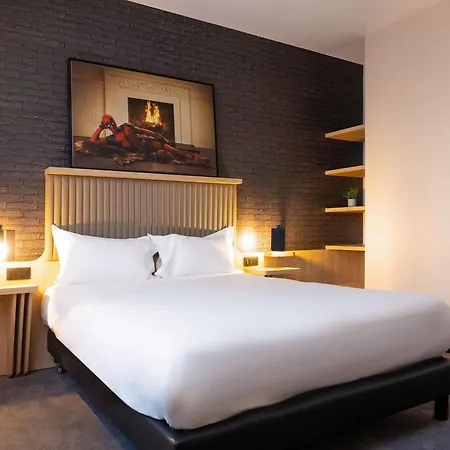 Ibis Styles Centre Hotel 3*