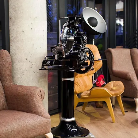 Ibis Styles Centre 3*