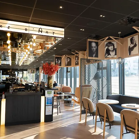 Ξενοδοχείο Ibis Styles Centre 3*