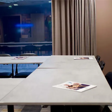 Ibis Styles Centre 3*