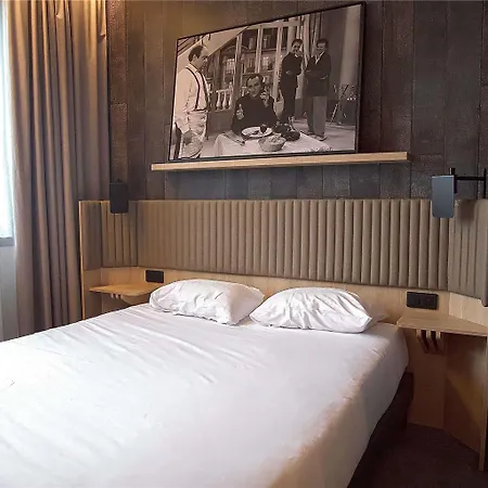 Ibis Styles Centre 3*