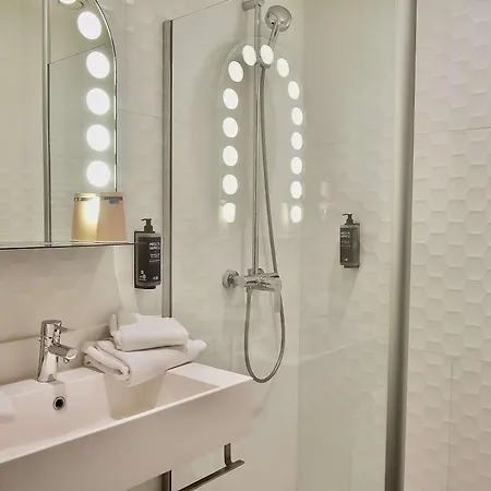 Hotel Ibis Styles Centre 3*
