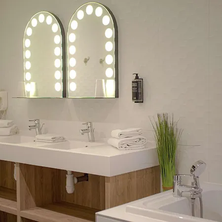 Ibis Styles Centre 3* Arras
